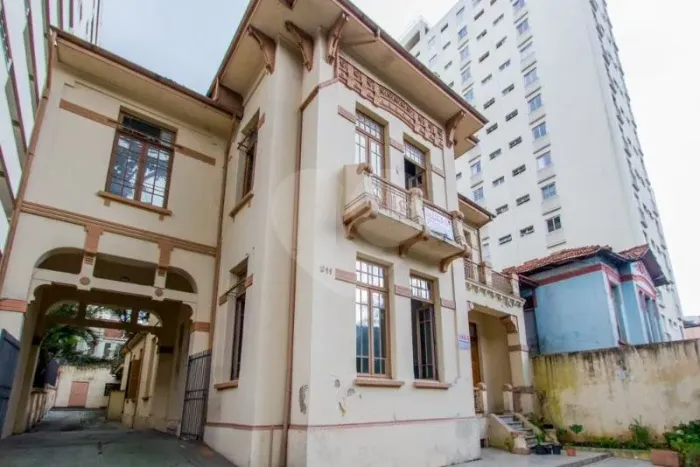 Sobrado com 5 quartos à venda ou para locação em Consolação - SP