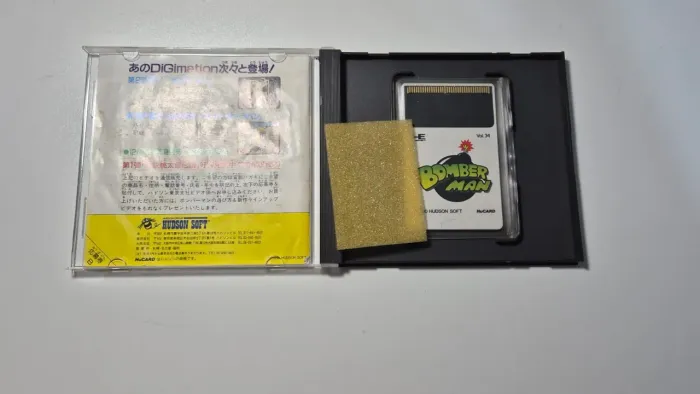 ? BOMBERMAN ORIGINAL - PC ENGINE (HuCARD) COMPLETO ?