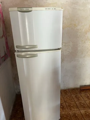 Geladeira Eletrolux