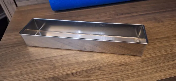 Forma de inox (calha) para sobremesa ( espumone)retangular 35x8,5 cm.