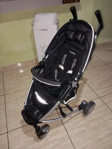 Carrinho de bebê Kiddo 