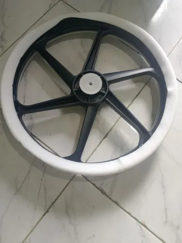 Vendo esse aro novo
