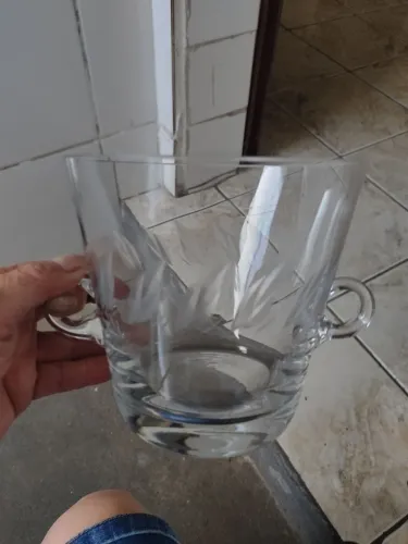 Balde de gelo antigo cristal