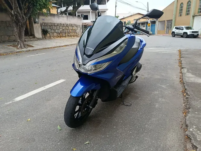 Vendo Honda/PCX 2022 150c pouco km