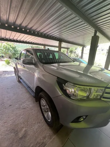 Toyota Hilux CD SRV 4X4 2.8 TDI Diesel Aut. 2017