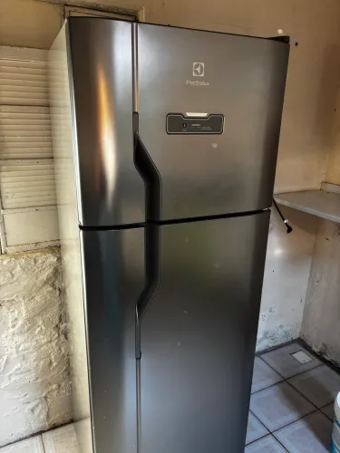 Geladeira Electrolux Frost Free Inox