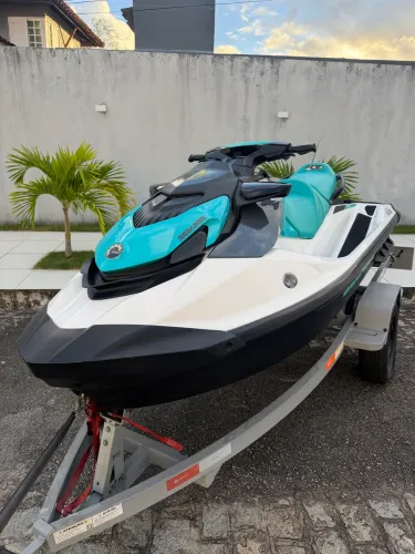 JETSKI SEADOO 130 35HORAS + CARROCINHA