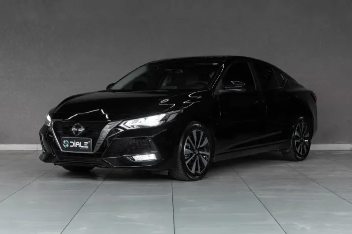 Nissan Sentra Exclu. Int. Premium 2.0 16V Aut. 2023