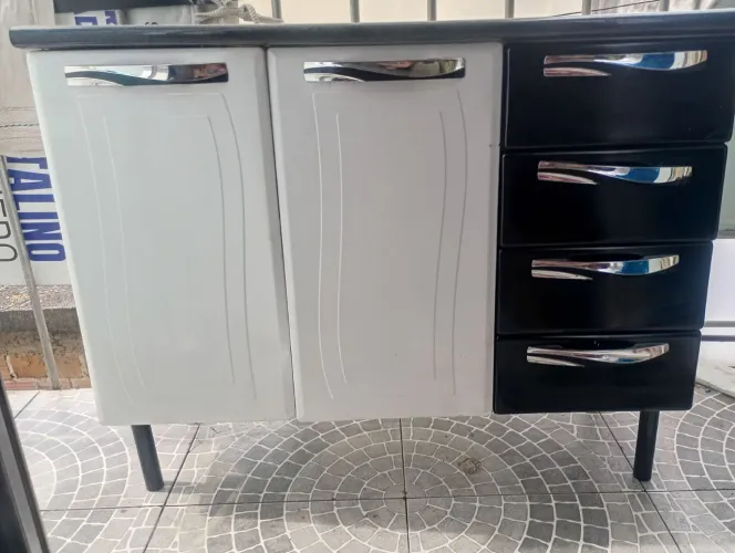 Balcão de. Cozinha. 270 reais