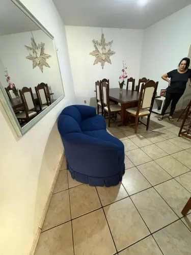 Sofá 2 pessoas azul