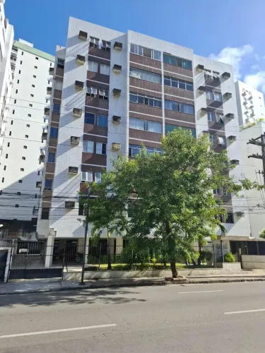 Oportunidade, excelente apto com Varanda, sala 3 ambientes, 3 qts 1 st, com armários, 2 el