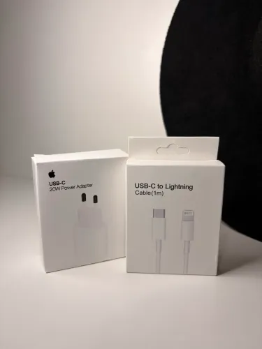 CARREGADOR IPHONE usb-c/lightning. case e cabo