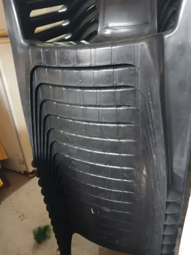 Vendo 4 Jogos de mesa com 4 cadeiras em boas condições!! RS 180,00 cadeiras poltronas 