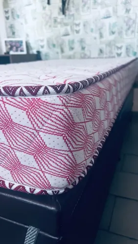 Cama box de solteiro