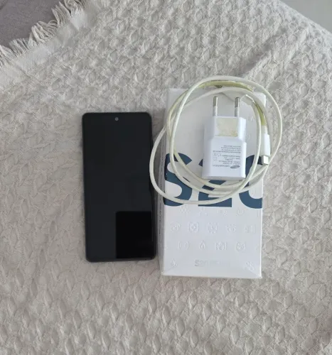 Samsung s20 fe 128 GB