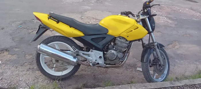 Vende-se moto Honda cbx 250