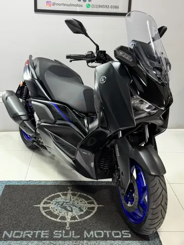 Yamaha XMax 300 CONNECTED 2026 APENAS 1.935 KM