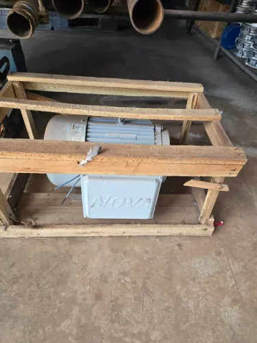 Motor elétrico