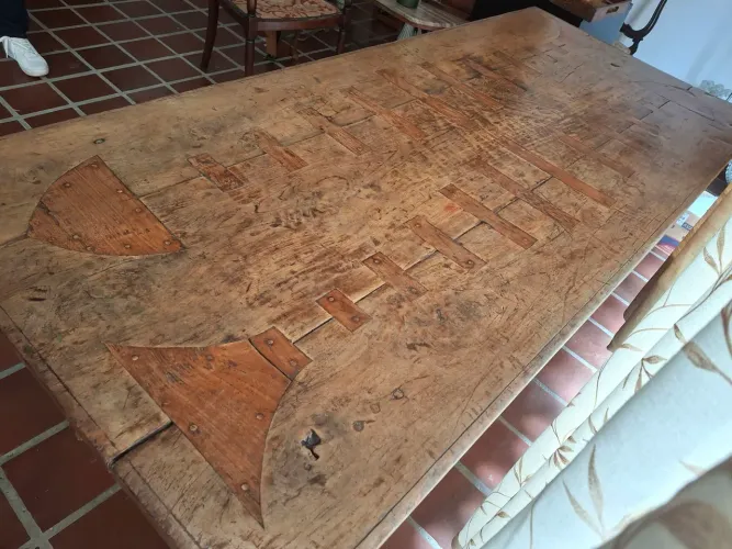 Mesa antiga