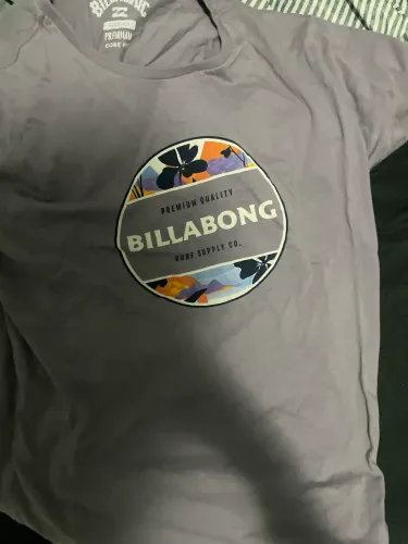 CAMISETA BILLABONG ORIGINAL NOVA
