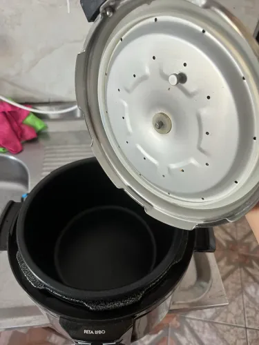 ? Panela Elétrica Rita Lobo Electrolux - Estado de Nova!