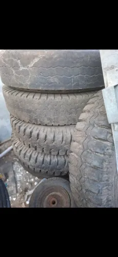 Pneus Roda 9.00-20