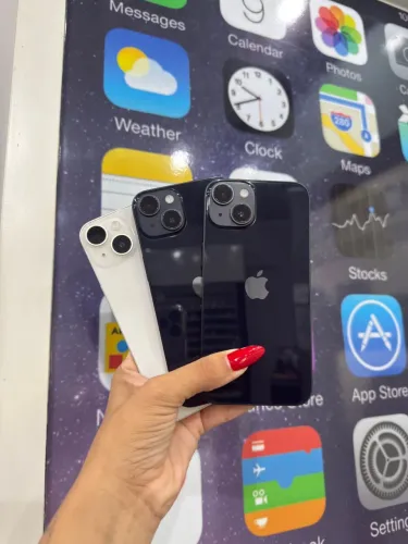 iPhone 14 128GB - usado sem marcas e sem detalhes
