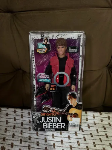 Boneco Justin Bieber 
