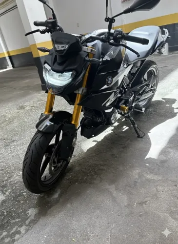 BMW g310r 0km