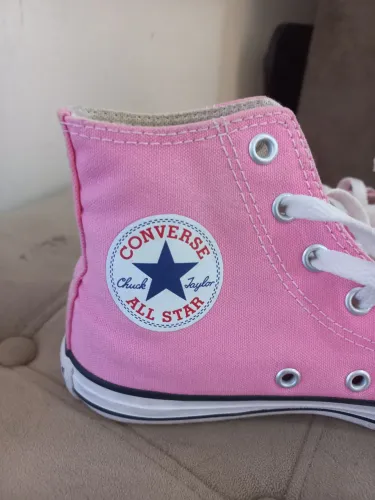 Tênis All Star Converse original em perfeito estado de conservação.