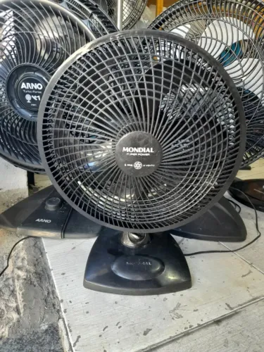 Ventilador mondial pequeno 30cm Seminovo