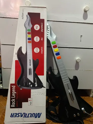 VENDO GUITARRA MULTILASER PARA PS2!
