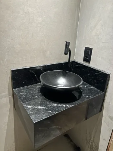 Mármores, granitos e silestone 