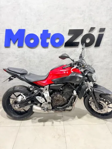 YAMAHA MT-07 VERMELHO 2016