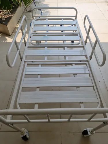 Cama hospitalar
