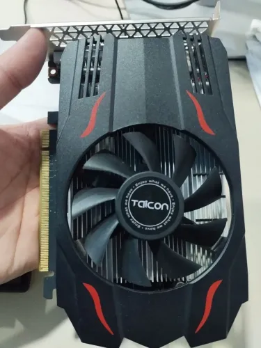 Placa de video Ryzen 550 4GB
