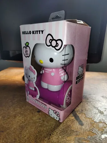BRINQUEDO DE CONTROLE REMOTO HELLO KITTY HOVERBOARD