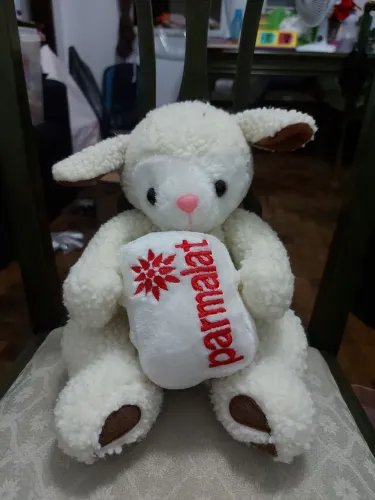 Ovelha de pelúcia coleção mamíferos da Parmalat