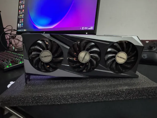 RX 7600 Gigabyte Triple Fan