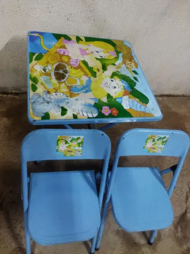 Jogo de mesa infantil resistente
