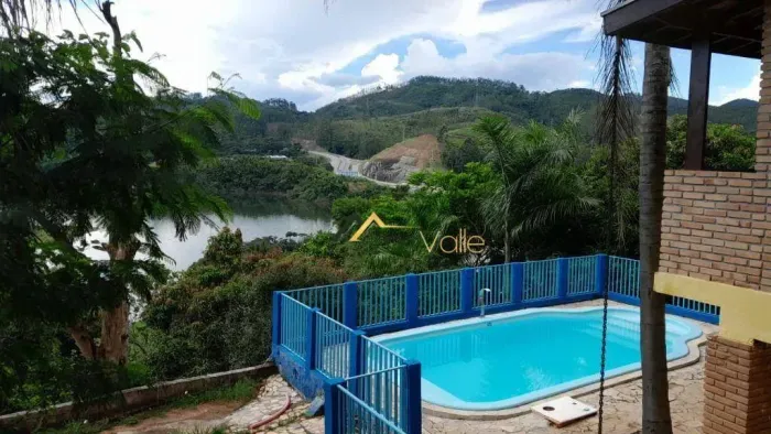 Chácara à venda em Paraibuna