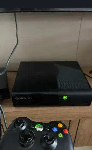 Xbox 360 super slim desbloqueado