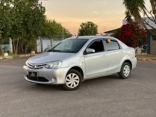 Toyota Etios XS Sedan 1.5 Flex 16V 4P Aut. 2017