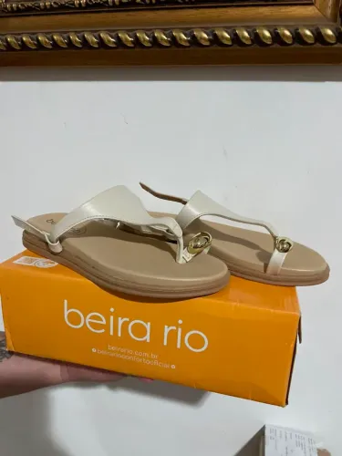 sandália beira rio