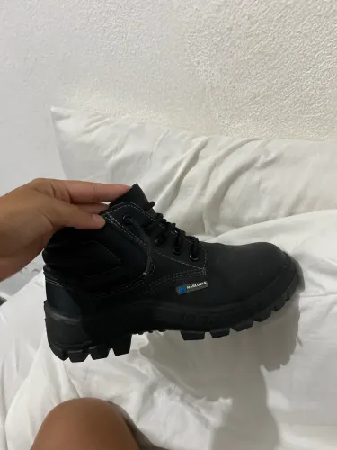 Bota de Segurança Marluvas. N36