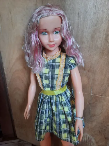 BONECA STEPHANY