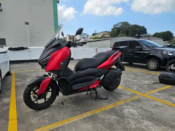 Yamaha Xmax 250 2022/22 Vermelha 