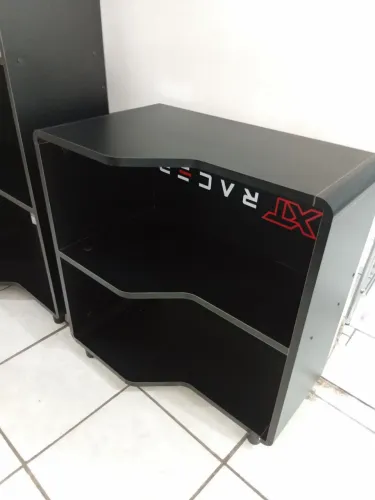Rack na cor preta