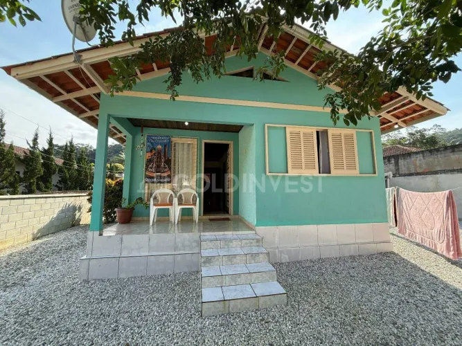 Casa à venda, 2 quartos, 2 vagas, São Pedro - Guabiruba/SC