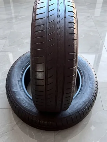 Pneu Pirelli 175 70 14 original usado meia vida